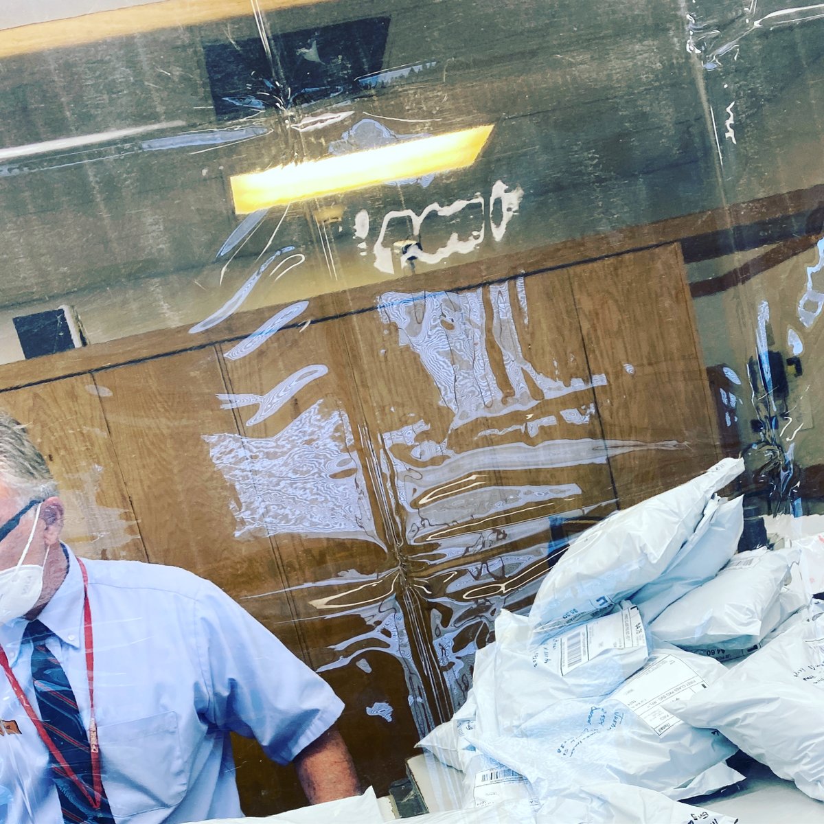 UnfilteredCraft's tweet photo. Frank at #USPS hates me right now but alas more #SIPBeerFest shirts are on the way! https://t.co/89Zy47JpAG