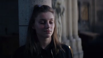 SabbiBou's tweet photo. he'll show you too, how there's still light even in darkness.. you're not alone Lola 💙 #thisconnection https://t.co/AHRMTbHbsD