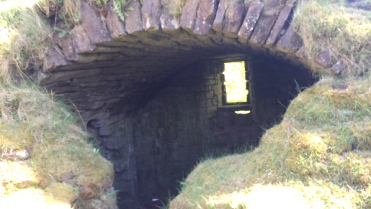 Damckay96's tweet image. Went for a solo local walk today as part of the @RAFMUSEUM #Hurricane80KChallenge and found this ruined castle a few Km from my house. I’ve Done some research now and really interesting story behind the ruins how did I never know about them before.
