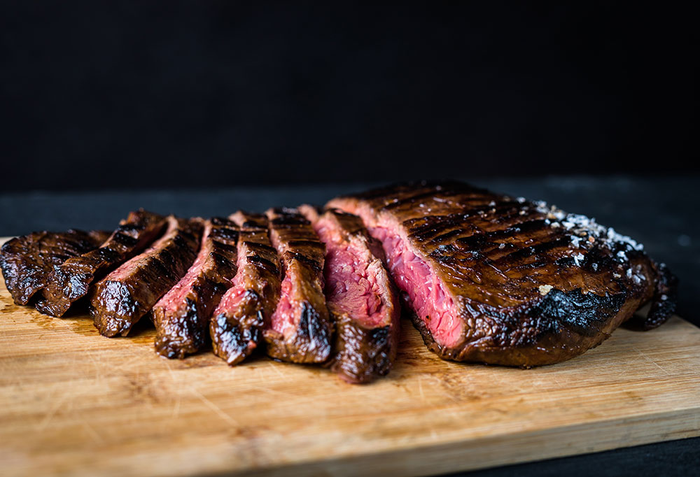 beefensteak's tweet photo. Longhaas spies of Secreto deze week? - https://t.co/lLSiqQUGc0 #bbqnl #backtoschool #instafood #iberico #flanksteak #smokeybandit #curryworst #foodporn #onlinefood #musclemeat #livar #gildehoen #kipfilet #maandvandespies #sherwoodfood1 #amsterdam #ubereats https://t.co/qF5Qsfm7pB