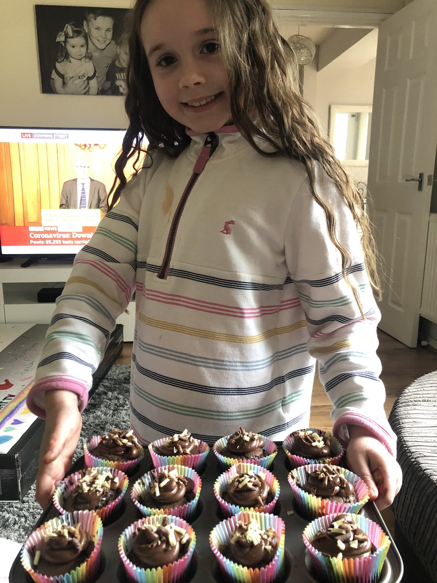 katepowell24's tweet photo. Sophia has been busy baking chocolate cupcakes today 😋😋 @CoedEvaYear3 @Coedevaprimary https://t.co/efcmsLvnkW