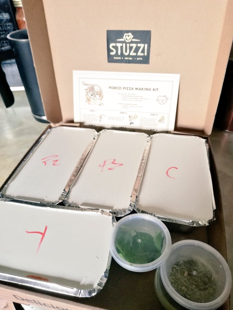 SportFixYorks's tweet photo. Super excited about dinner from @porco_rosso_bar / @STUZZIHARROGATE tonight, just have to watch the Insta video and channel my inner Neapolitan, what could go wrong!? 🇮🇹 😂😂 #BuonAppetito #Harrogate #ShopLocal #IndieBiz #TuesdayThoughts #TuesdayVibes https://t.co/PCjz5I7xWp
