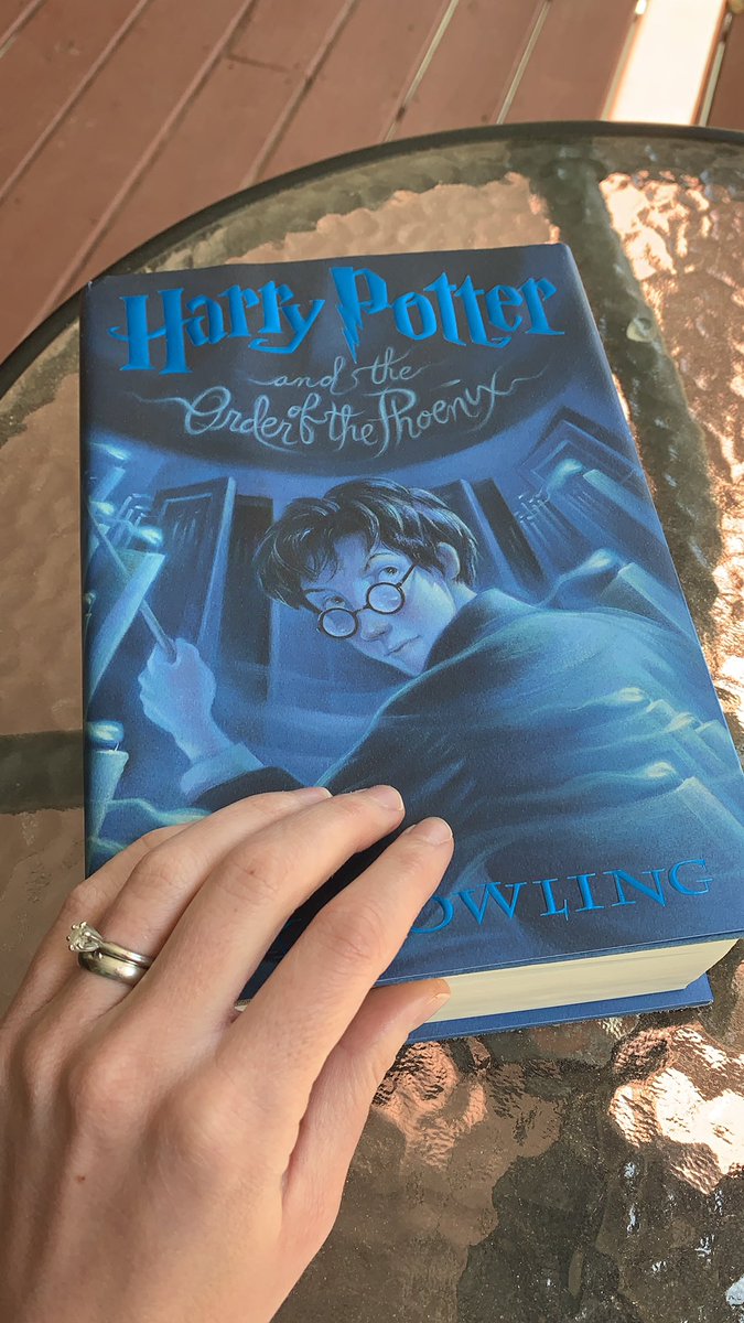 gmoxsaxon's tweet photo. Rereading the #HarryPotter series has helped this stressed med student get escape during quarantine. But Iโm about to drop some truth bombs comparing the @NBMEnow @TheUSMLE to the dictatorial Ministey of Magic. #MedTwitter #MedStudentTwitter Shall we... https://t.co/x7L9xn8kyv