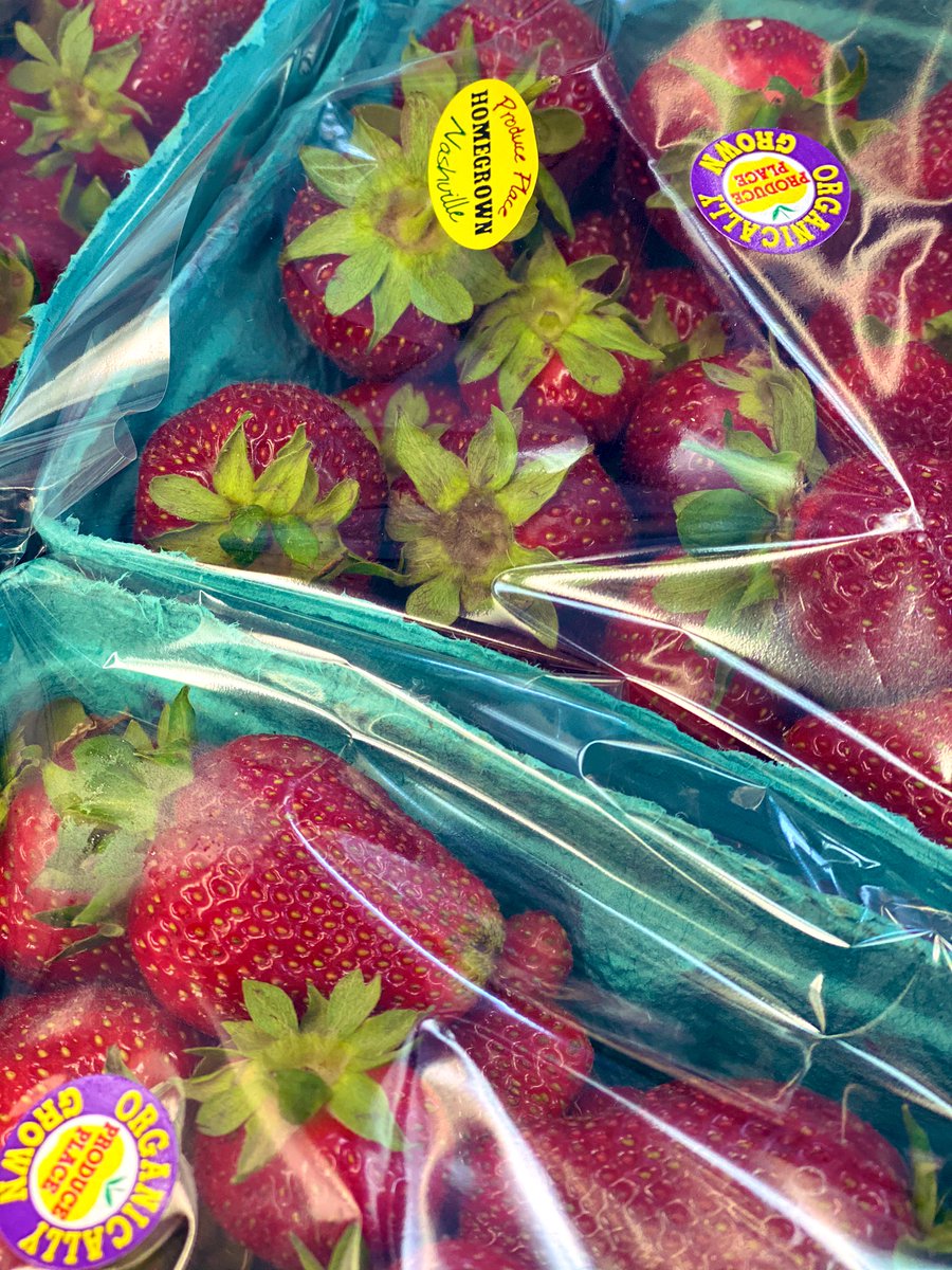 😊Organic strawberries from Bloomsbury Farms are also here!😊 #organic #Bloomsbury #strawberries