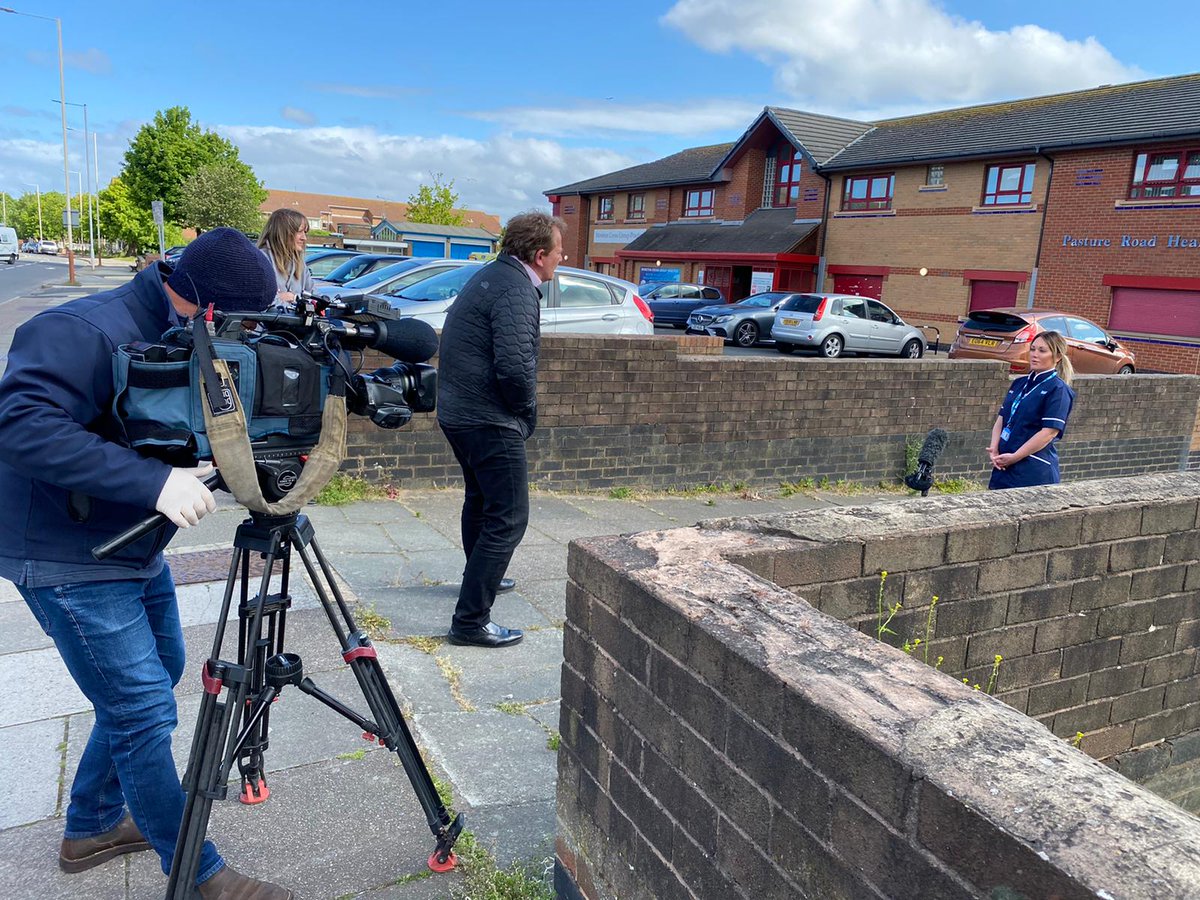 wchc_nhs's tweet photo. 'Wirral community nurses in spotlight on Sky News'...Find out more in the @WIRRALGLOBENEWS  https://t.co/oFpXgZ4NM1 #internationalnursesday #ThankYouNurses  
and watch the report at https://t.co/9NBwkWmJGK https://t.co/NrmGWd4vjo