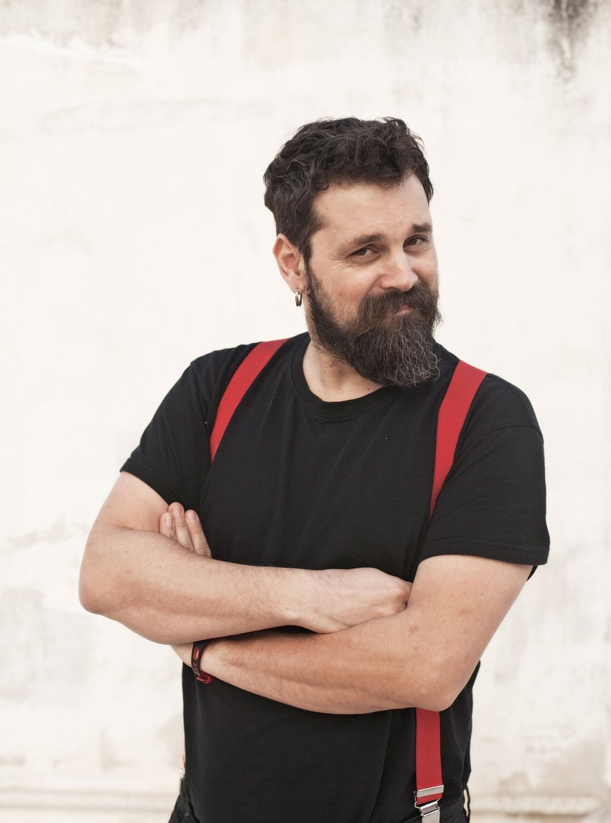 | Live…από το σπίτι τους |  
στο <a href="/defteroprog/">defteroprogramma</a>
🗓️ Τετάρτη 13 Μαΐου 2020 ⏱️ 21.00
"Σπύρος #Γραμμένος - Ω να σου", μαζί του ο Χρήστος #Καλκάνης
Αναμεταδόσεις :
☑️ @proto_programma 
☑️ <a href="/Voice_of_Greece/">H Φωνή της Ελλάδας</a> 
☑️ 19 Περιφερειακοί σταθμοί #ΕΡΤ
🔗 webradio.ert.gr/deftero/