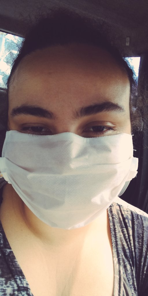 maryvilhosa19's tweet photo. Olá beninas turo bon? No tutorial de hoje eu vou ensinar como se usa uma máscara

Como usar               Como não usar 

#mbbselcaday #mbbd #Minhyuk
@OfficialMonstaX #MascaraSalva #민혁 https://t.co/xHKdchTKSk