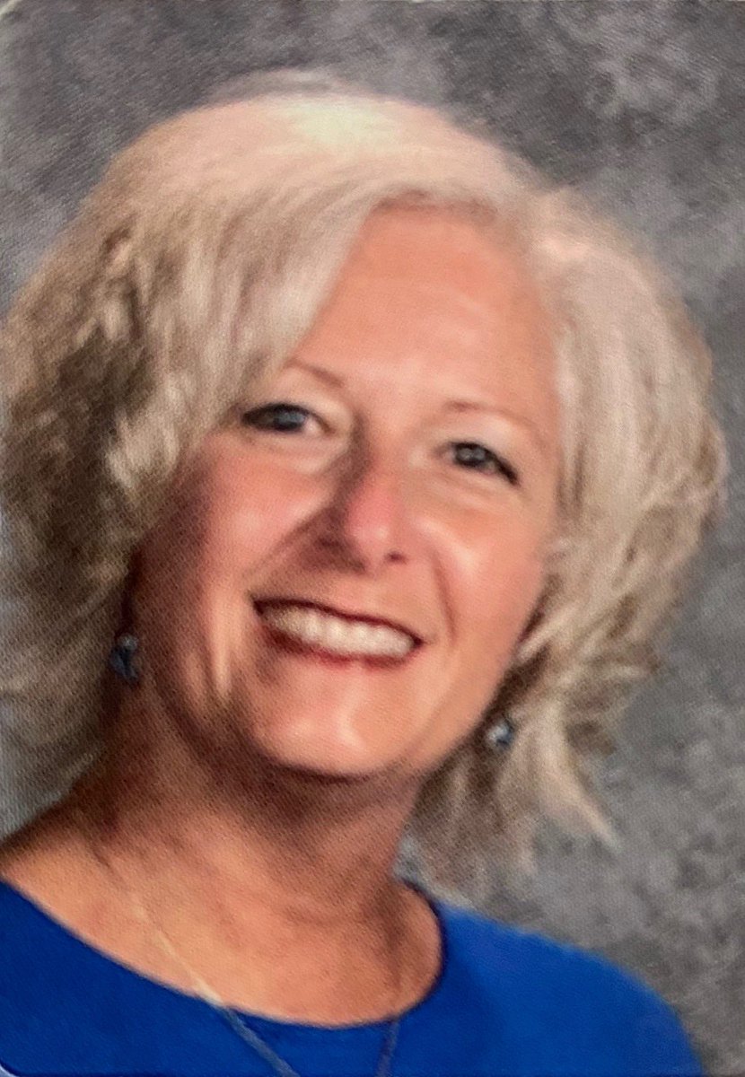 Devon_Marine's tweet photo. Congratulations Mrs. Deena Batton and Mrs. Jackie Voigt, our 2019-2020 Staff Peer Appreciation winners!  Thanks for all you do for GIS!  @MrsBattonGIS #GISonefamily https://t.co/w4GgtEP0GN