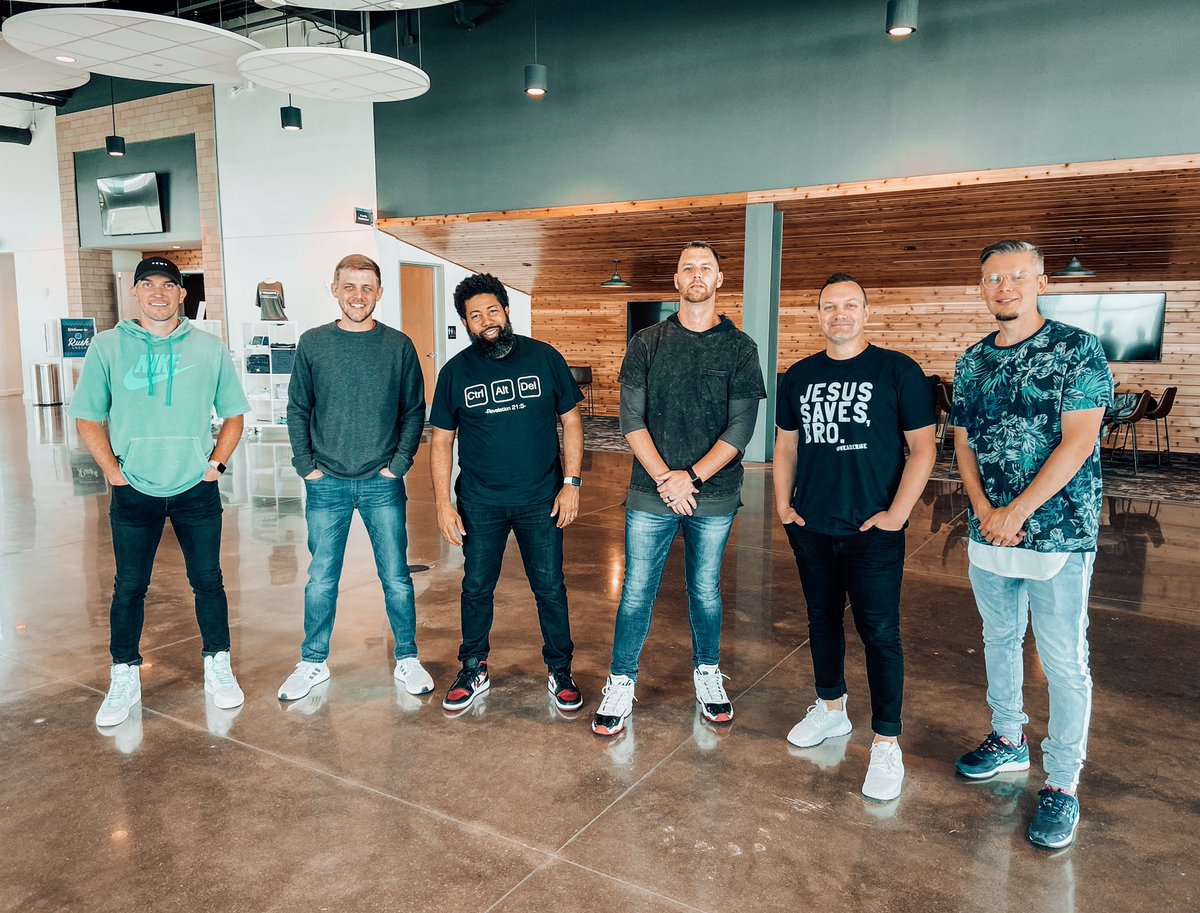 Filmed our summer digital resources yesterday with our M3 Camp speakers and artists. Can’t wait to share this with you guys✨