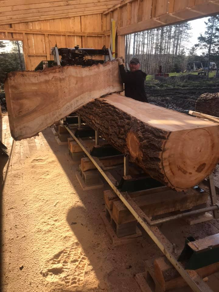WoodlandMills's tweet photo. Maxed out the #130max with this nice aspen, Trevor
#hm130max #sawmill #sawmillshed #slabs #wideslabs #tabletops #discoverthewoodland #woodlandmills #forestry #tabletops #bartops #furniture #solidwoodfurniture #liveedgeslab #rustic #woodworking #manglitter
https://t.co/kFsxN6YodM https://t.co/eHHqaOyz5Q