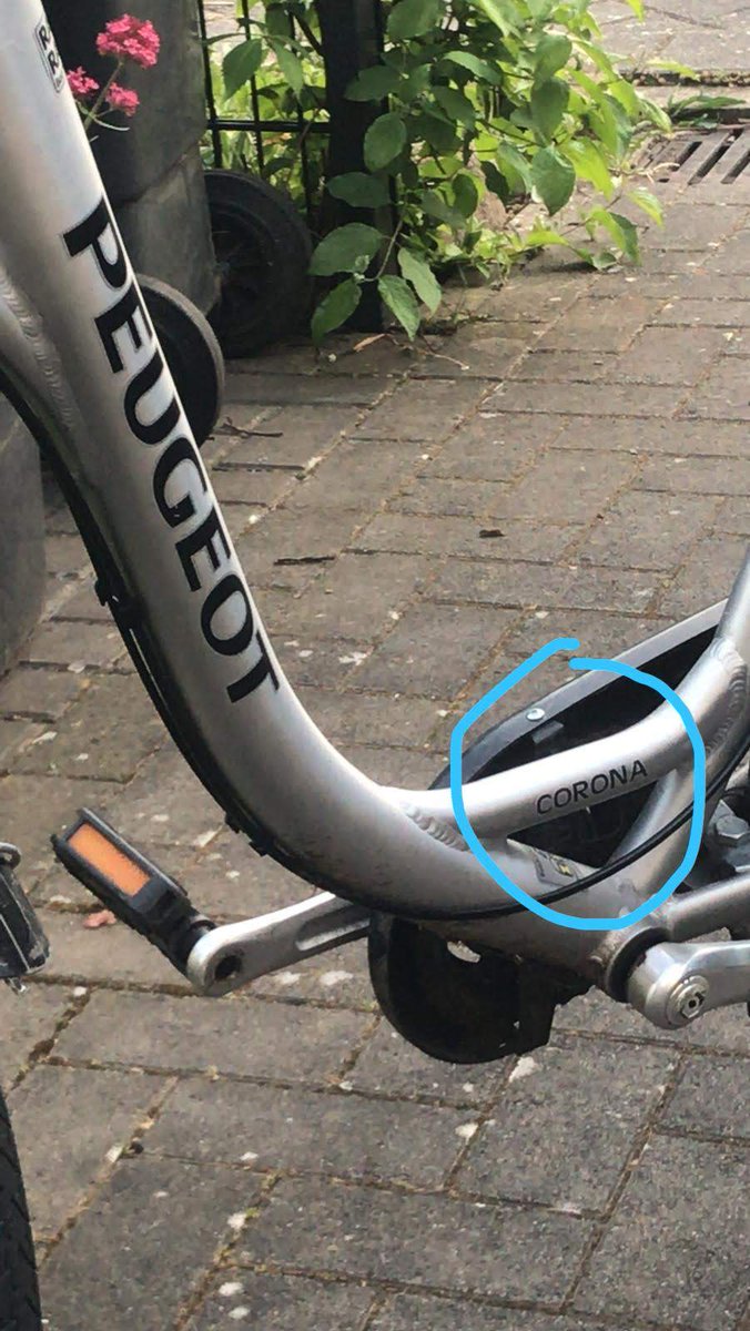 Zochini's tweet photo. Ein spezielles #Fahrrad gegen Corona ? https://t.co/NamrugyWw5