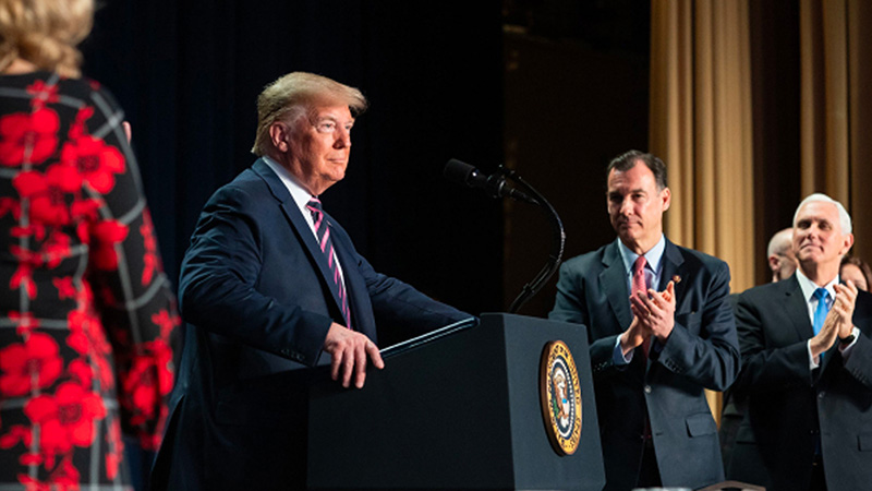 . @RepTomSuozzi co-hosted the National Prayer Breakfast a day after impeachment where Trump was the guest speaker. After waving around newspapers with acquittal headlines and taunting Democrats, Rep. Suozzi shook his hand and clapped.That is not holding Trump accountable.13/