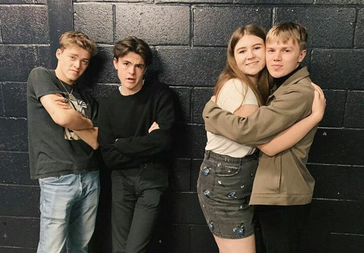 — new hope club being the cutest with fans; a thread