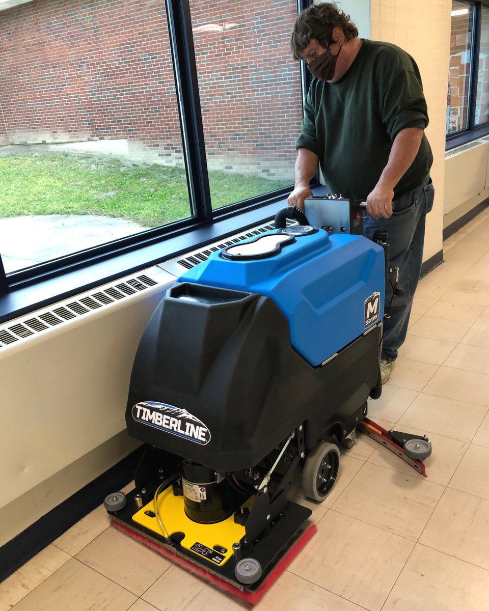 TimberlineEquip's tweet photo. #Essential #Employees are needed now more than ever!  Everyone needs #CleanFloors to #StopTheSpread!  #FloorCleaning should be part of every companies daily regimented cleaning to ensure safety for employees &amp; customers.  #InvestInTheBest #InvestInAmerica #ImportedFromWisconsin https://t.co/Ll6UEpOv3Y