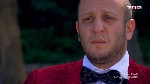 efsanekesit's tweet photo. "Yine eskisi gibi olsun istiyorum. Ben eskiyi çok özlüyorum." 

🎬Leyla ile Mecnun https://t.co/VtFvK3CCLn
