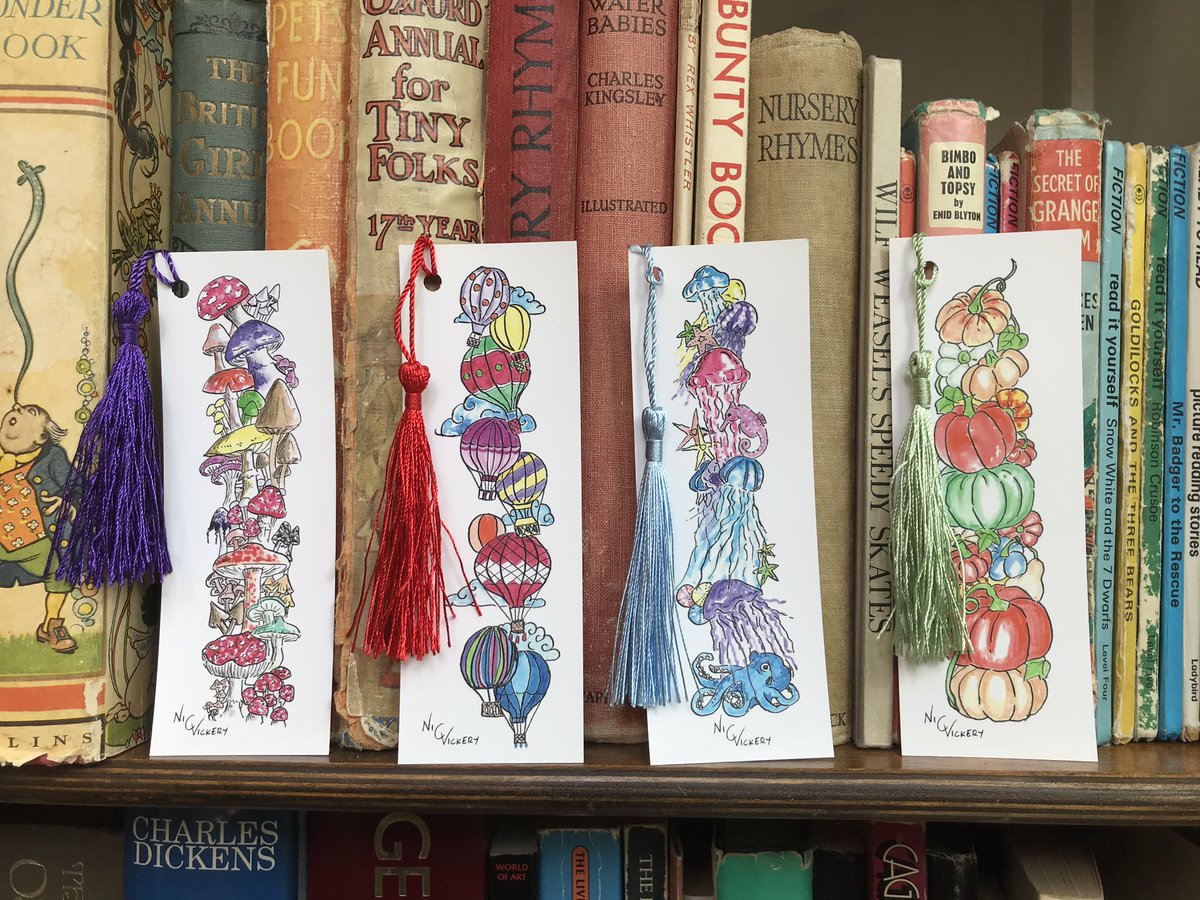 nicvickerybrown's tweet photo. Little works of art #bookmarks taken from original pen and ink drawings £2.50 from my website https://t.co/qgmj8P7GaE #books #isolationreading #oxfordshireartweeks https://t.co/ReDbUPjjC0