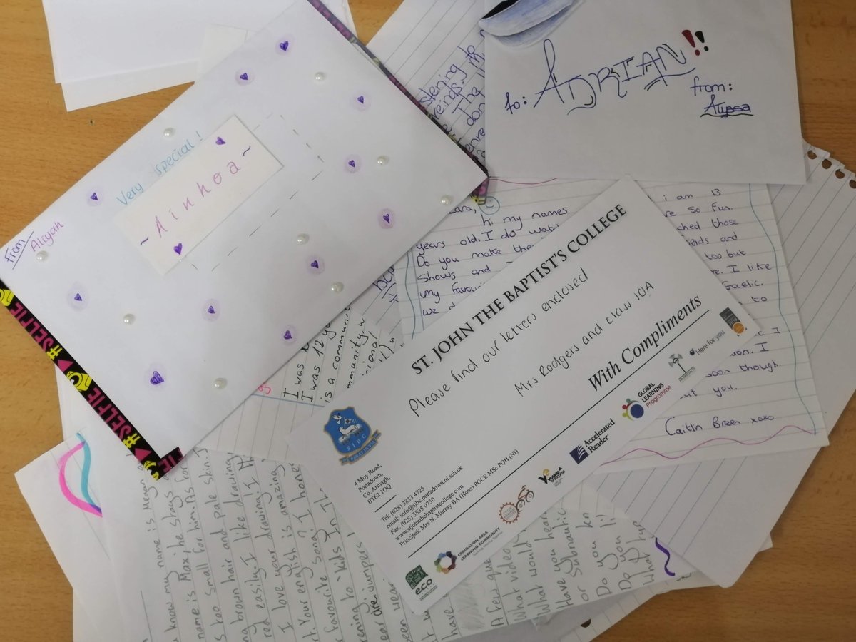 We received letters from our Irish ⁦pen pals⁦⁩ as part of our eTwinning project with ⁦<a href="/SJBCEnglishDept/">SJBCEnglishDept</a> Our students can't receive them yet because of this lockdown, but they are anxious to read them <a href="/eTwinning_es/">eTwinning España</a> ⁦<a href="/eTwinningEurope/">eTwinningEurope</a>
⁩ @eTwinningUK