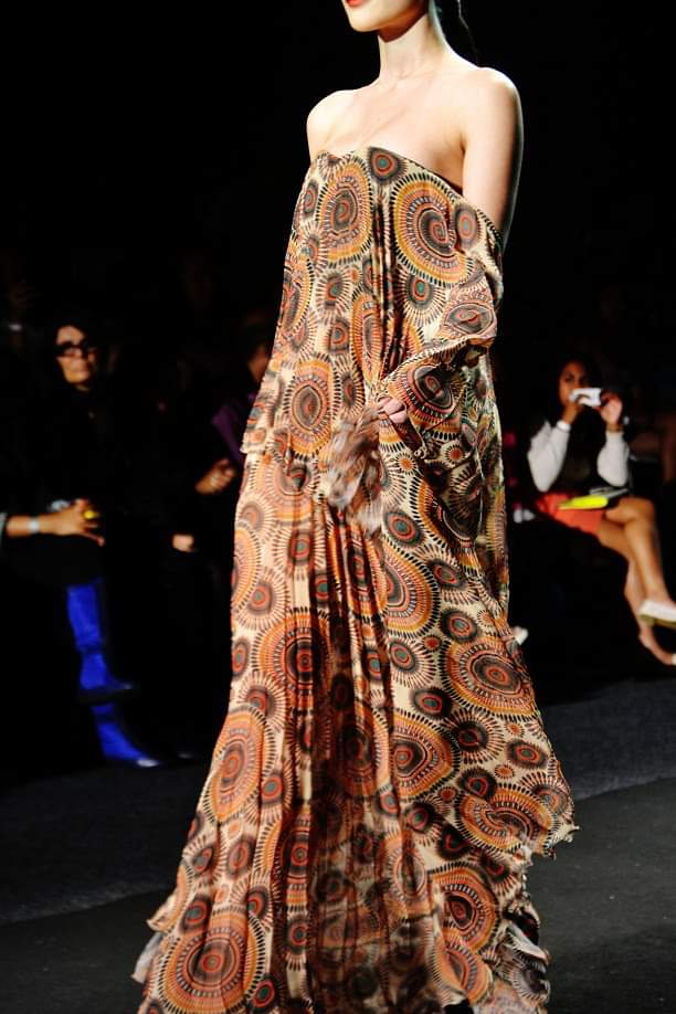thulasindi's tweet photo. #ThulaSindi fashion flashback https://t.co/BKt9UtXveZ