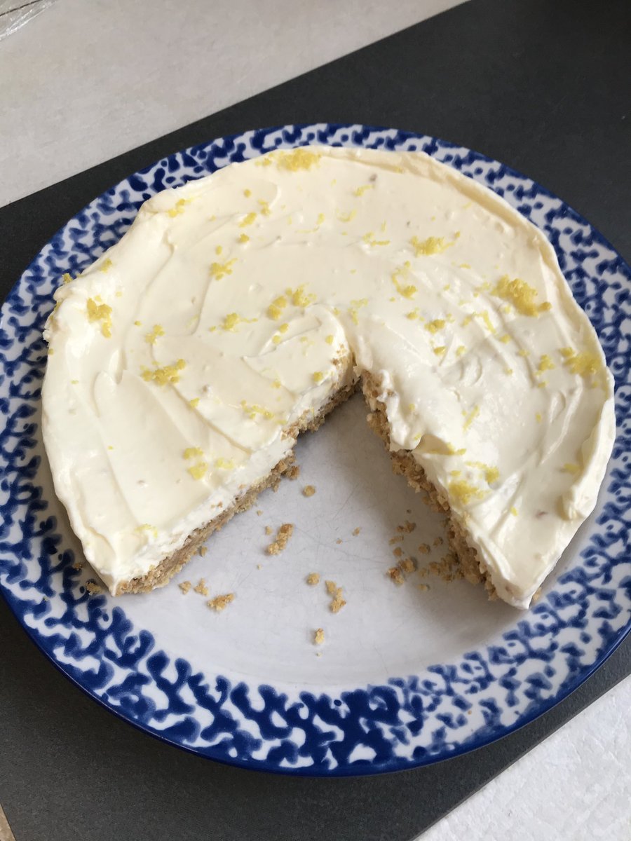 DonnaDay0's tweet photo. Grace made us a yummy lemon cheesecake today ⁦@HbkYear⁩ https://t.co/ud31YQSC0j