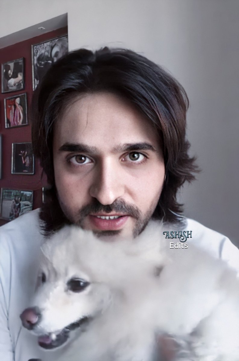 AshishEdits's tweet photo. Now the time for some mathematics 📌
@ashish30sharma x #toofi = ......... (Complete the missing) 🧐🤔
Look at toofi in 4th pic , looking to the comments as his papa 🤣😘
#AshishSharma https://t.co/rsr8cwL7wt