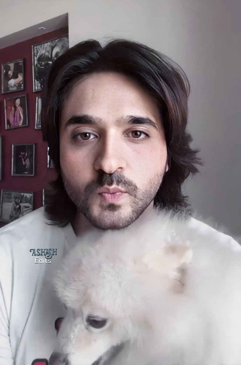 AshishEdits's tweet photo. Now the time for some mathematics 📌
@ashish30sharma x #toofi = ......... (Complete the missing) 🧐🤔
Look at toofi in 4th pic , looking to the comments as his papa 🤣😘
#AshishSharma https://t.co/rsr8cwL7wt