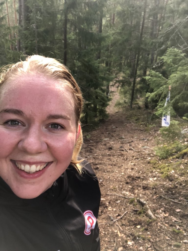 SKymlinen's tweet photo. Tän päivän trailcup reitillä joutui suunnistajakin turvautumaan käsien käyttöön juostessa #neliveto #penkkaa #inov8trailcup https://t.co/Pu3LZN6NMQ