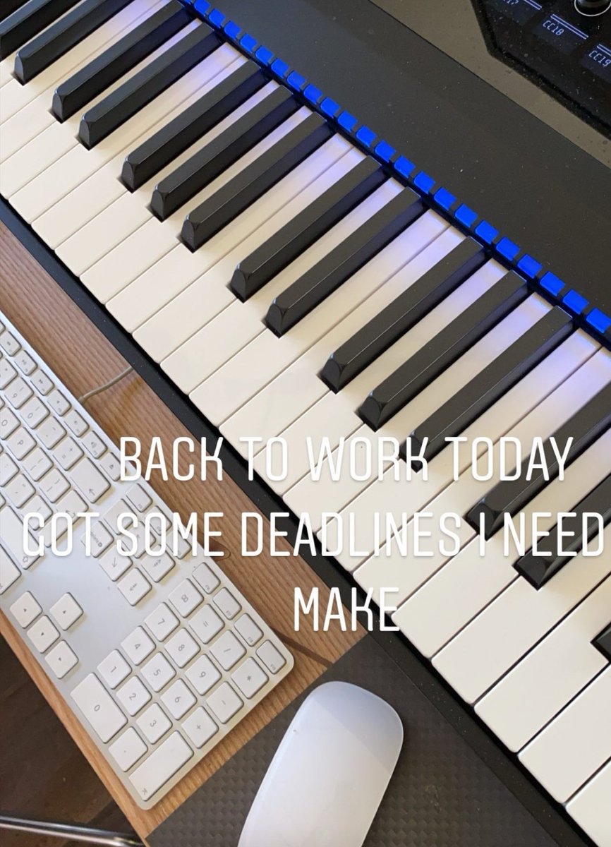 Garyismyhero's tweet photo. @GaryBarlow on #Instagram(-story) 😊 #thankyou #one #amazing #favourite #later #gift #company #coats #cantrefuse #much #today #🎹 #backtowork #filming #deadlines #need #might #😉 #some #Sony #📹 #calm #zennnnn #🧘♂️ #very https://t.co/uP08ZZqr5W