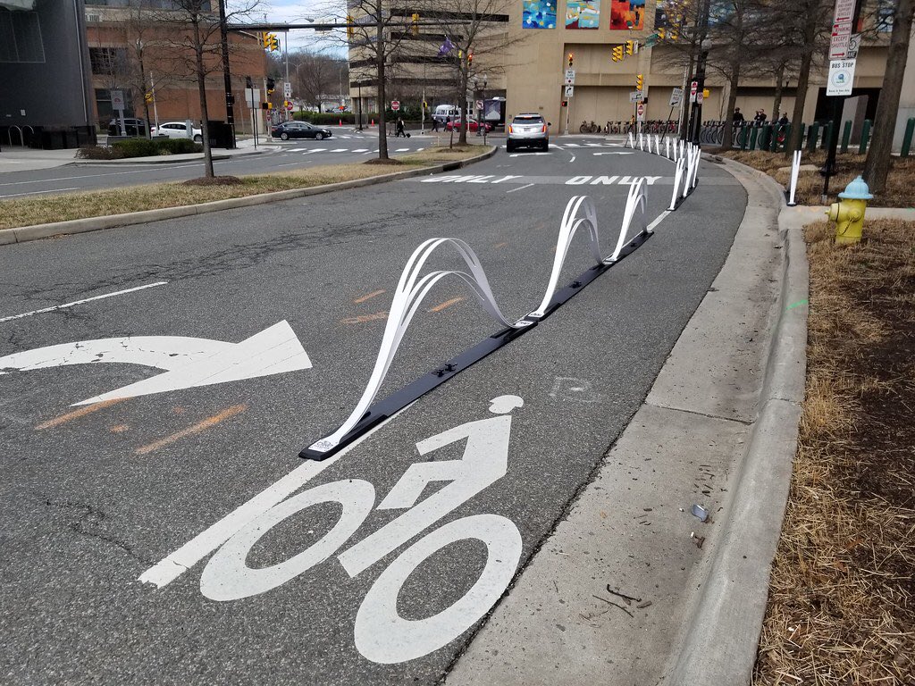 CivicGroup's tweet photo. With more focus on walking and cycling, the Wave Delineator is an ideal solution to provide segregated lanes for bikes, e-Scooters and walkers. Installed in minutes, no tools required @DubCityCouncil @smartdublin @sdublincoco @Fingalcoco @GalwayCityCo @LimerickCouncil @Corkcoco https://t.co/PcrJ2Ciw3X