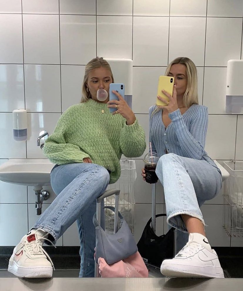 badestoutfit's tweet photo. matching your outfits with your best friend https://t.co/lF5QQXIe7Z