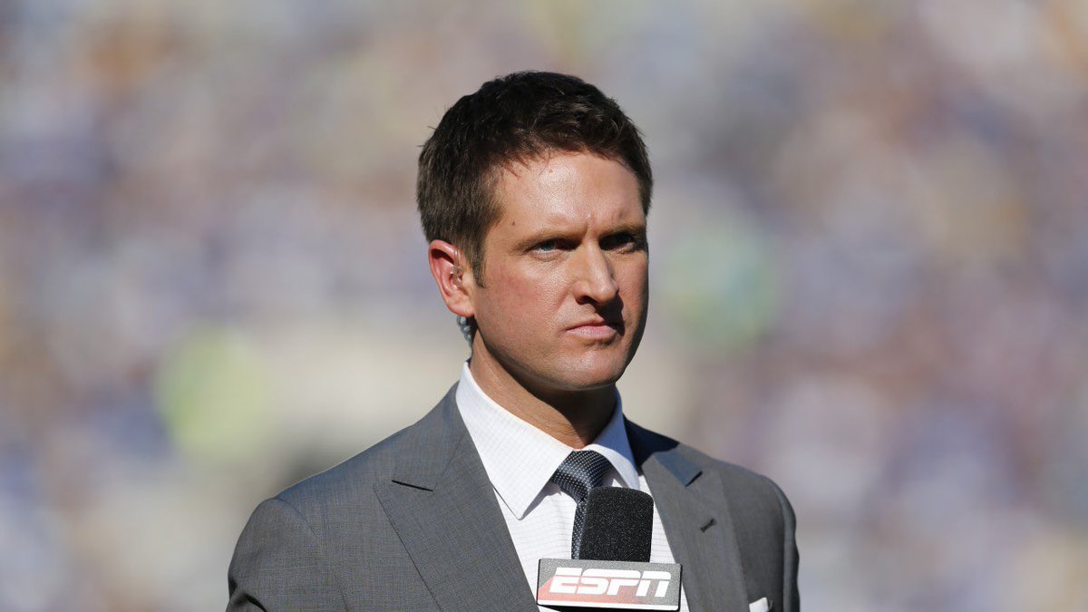 NYJets_Media's tweet photo. Todd McShay on Joe Douglas’ first draft as the #Jets GM:

“I look at Darnold as the best young quarterback in the NFL, and New York made the right moves early in the draft this year to give him a chance to succeed." https://t.co/wGamWv8Tzr