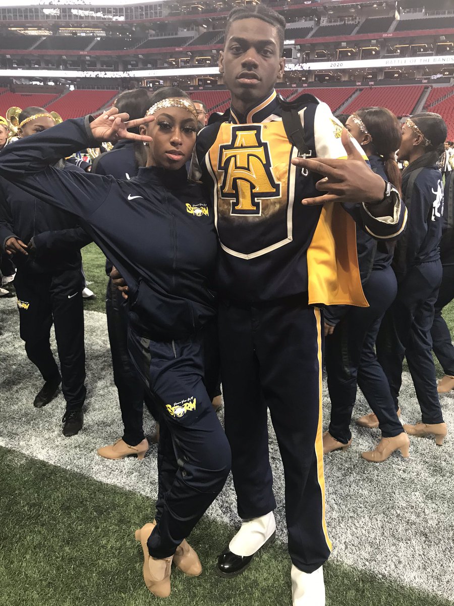 Cnote_OSO's tweet photo. @HunchoTM @Richbyheart @hbcuhive Like we didn’t do the same lol y’all girls know wassup but that’s besides the point I just want shawty info in the picture🤣🤷🏽‍♂️ #shelovesteel #faod https://t.co/0MJIvGVNVd