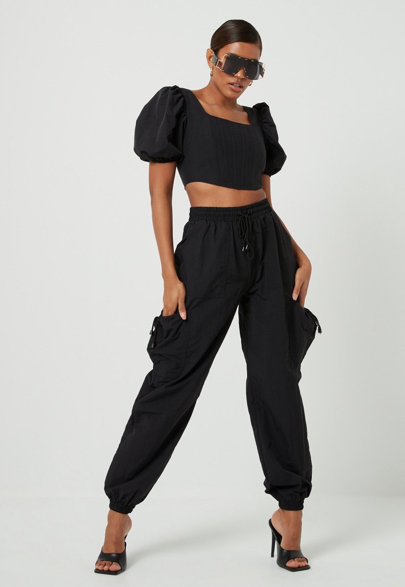 Missguided's tweet photo. Just landed 🚀 Hit the link to shop new styles on site now 💸🛒 https://t.co/DXCOKYevXO #missguided https://t.co/MEAOwOfusc