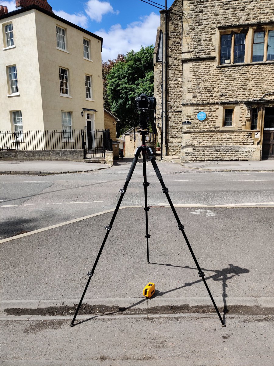 rbmplimited's tweet photo. Great day out in #Oxford today surveying and photographing #verifiedviews for Magdalen College School ☀📸 🎓🌿 https://t.co/Ry1fH4a9XS