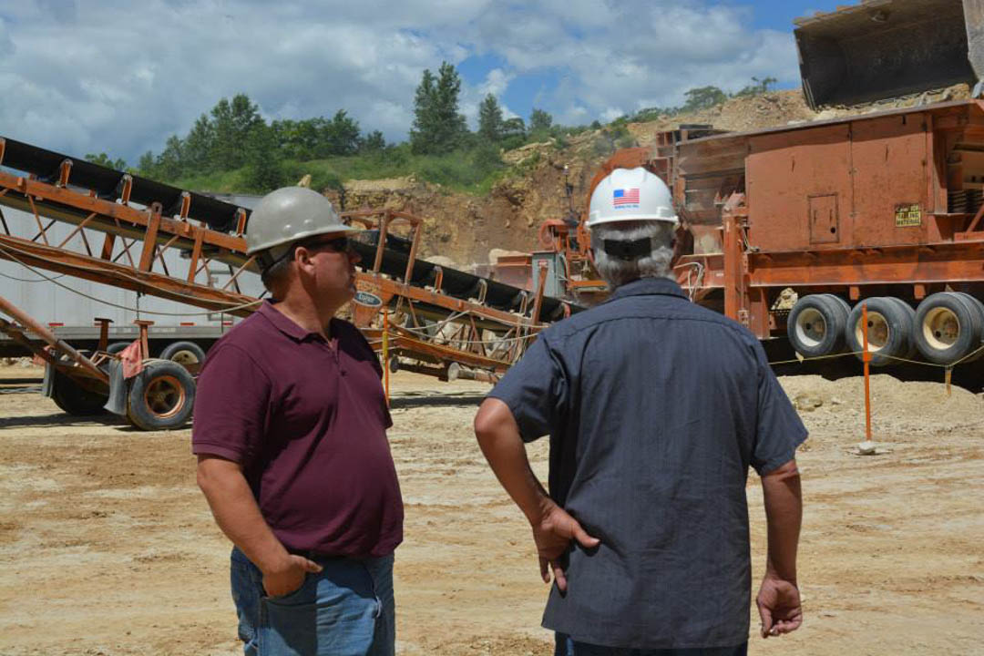 UnitedSafetySo1's tweet image. We provide all the required documentation, assessments, and up-to-date practices to ensure your workers get the training to make your company run better than ever.#OSHAtraining #OSHAtrained bit.ly/37pGyDG