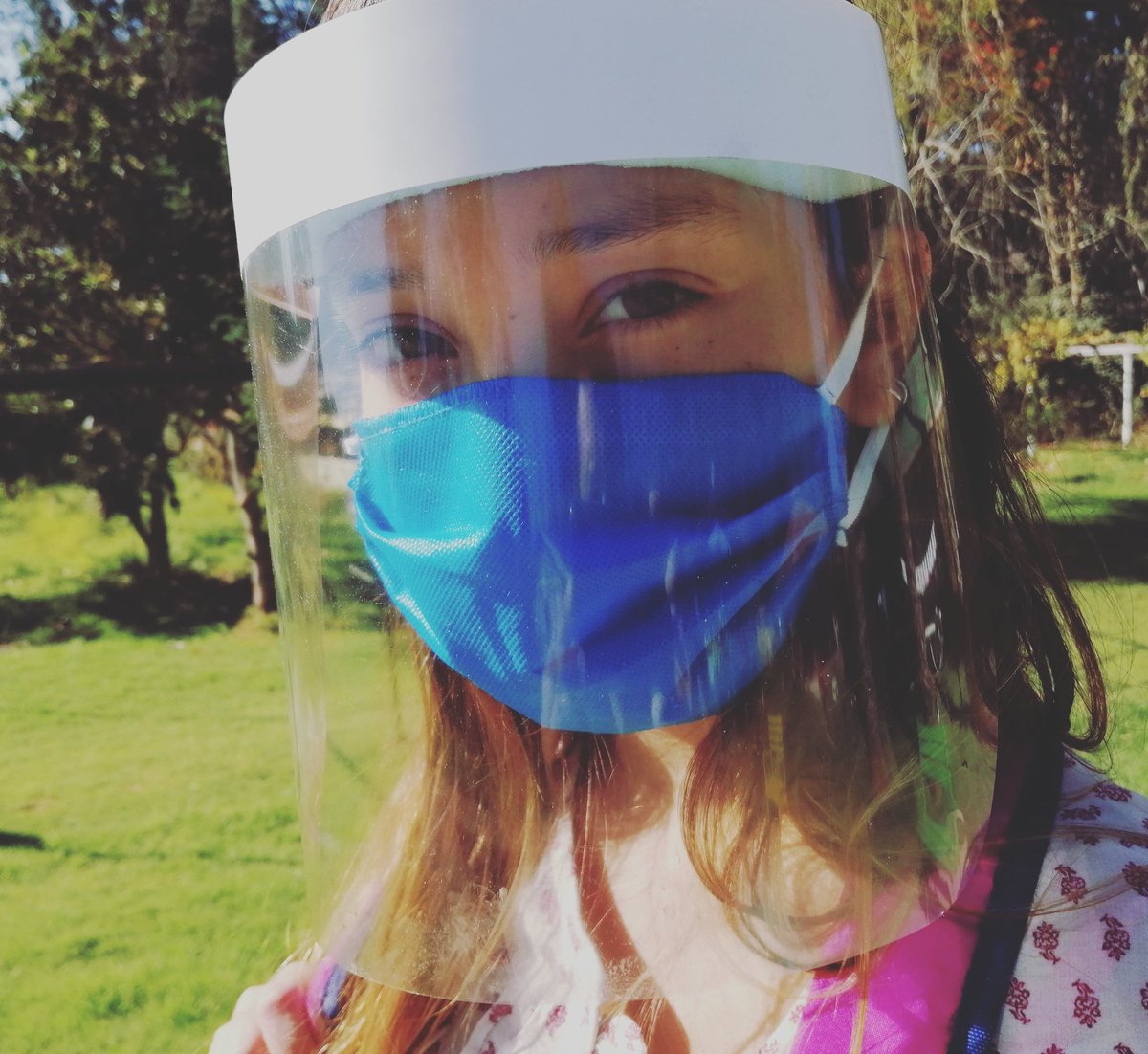 CKumbre's tweet photo. #Covid_19 #mascarillas #protectoresfaciales https://t.co/2ZAGjbm5Qe