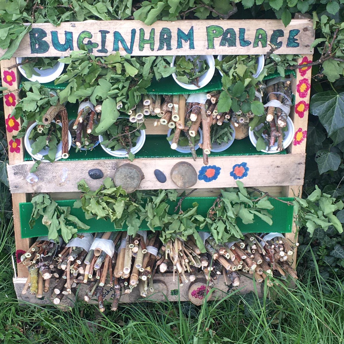 aquinastrinity's tweet photo. Children of key workers have been busy making a new home for the bugs of Trinity in our forest school! #bughotel https://t.co/yI7ksFKnNj