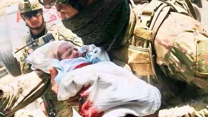 Daneshnaji20's tweet image. لطفا در توییتر فعال شوید با هشتک‌های ذیل
------
حمله به شفاخانه و کشتن نوزادان و زنان اگر مصداق نسل کشی و جنایت علیه بشریت نیست، پس چه اسمی می توان روی آن گذاشت؟

#Unicef
#DoctorsWithOutBorder