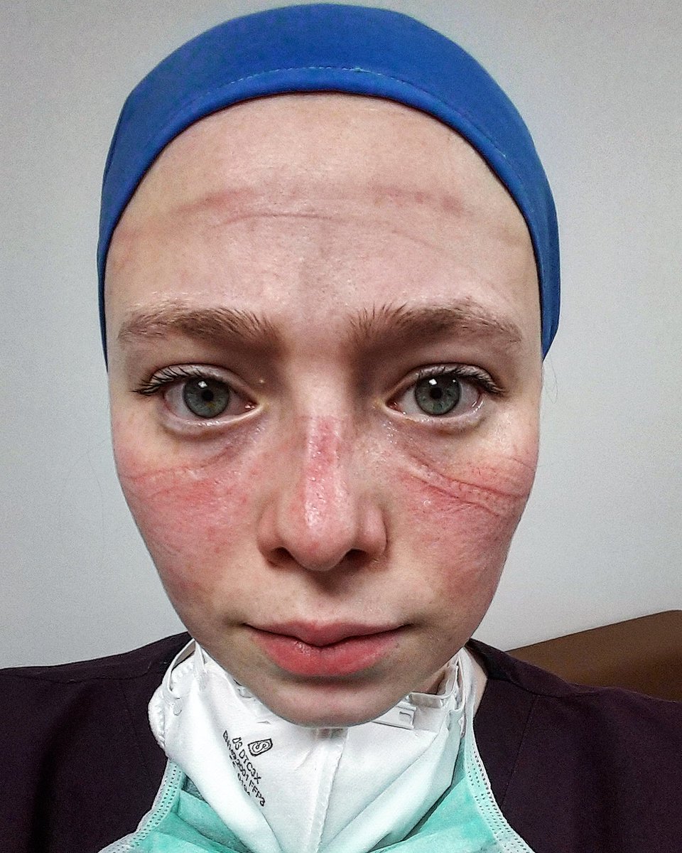 Tek canla bu bölüme kadar iyi geldik 🙄 #hemsirelergunukutluolsun