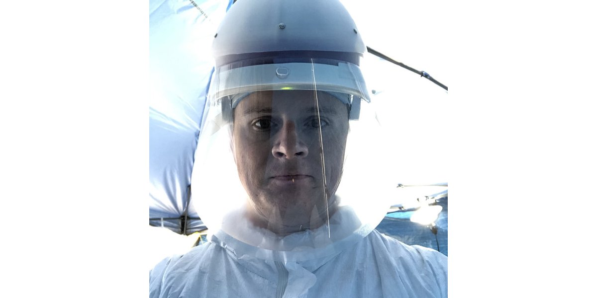 AAPAorg's tweet photo. AAPA Board member Stephen Lewia, PA-C, specializes in emergency medicine and shares how he prepares for each day on the front line of #COVID19. “I tell myself it is business as normal for me,” he said. “This is what I am trained to do.” https://t.co/glTQvwBaw8 via @Medscape https://t.co/SikRuHgzFU