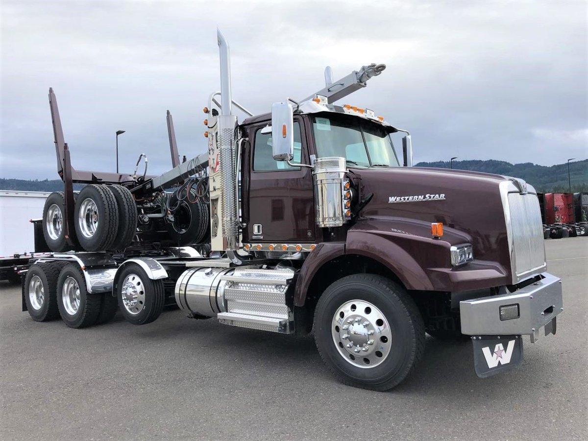 FreightlinerNW's tweet photo. Our Western Star Northwest dealership in Ridgefield, WA is home of this 2020 Western Star 4900 Logger! With Detroit DD16 engine, 18 speed trans., disc brakes with #Whitlog Long Logger gear, this truck is ready to work! Call (360) 887-7562 or click here: https://t.co/dmTPNA5xzf https://t.co/T80IWbVXYu
