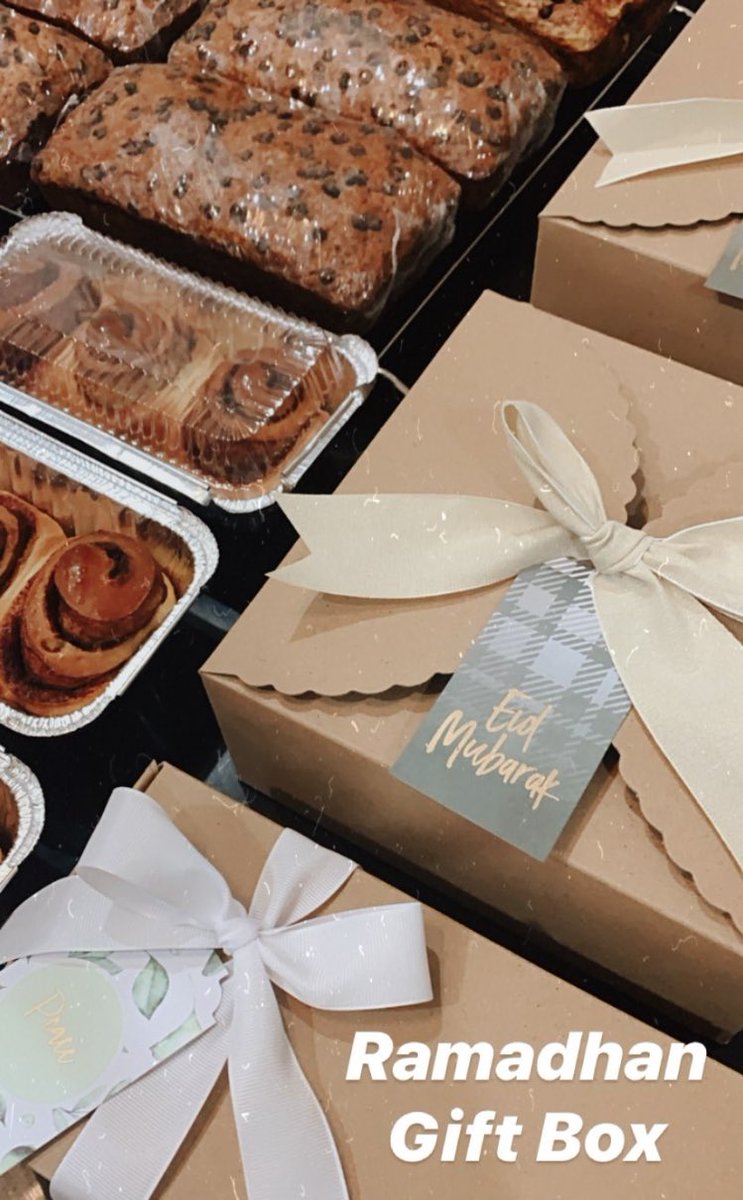 betokawgvrl's tweet photo. @i_frank Jual kue buat hampers lebaran
Banana bread 60rb
Cinnamon roll 3pcs 45rb
#0123attack
#0123frankattack https://t.co/4tRc7JqQes