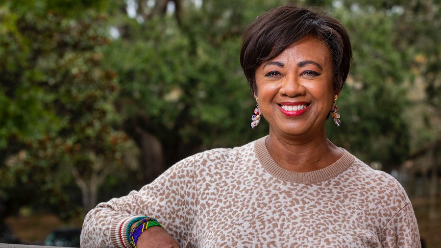 FSUartssciences's tweet photo. .@floridastate alumna @JaniceHuff4ny chased her #meteorology dreams to the Big Apple, where she now serves as chief meteorologist for @NBCNewYork! But Janice hasn't forgotten her love for #FSU. Read her story, in Spectrum magazine: https://t.co/XJm1EFADW9
📸: Colin Hackley https://t.co/E07BlYAwXg