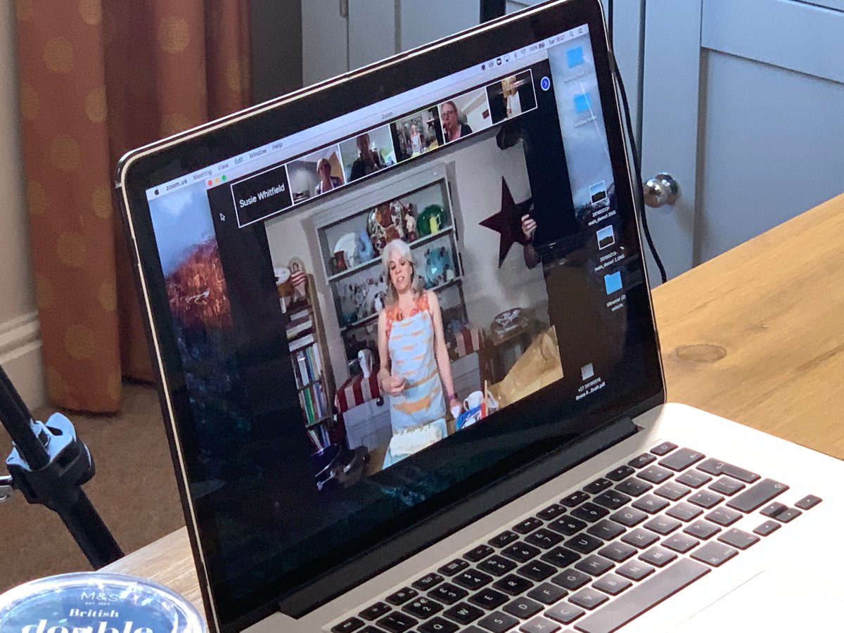 This week Susie will be teaching you how to make another delicious, American favourite -  Strawberry and Vanilla Cream filled Strawberry Shortcake.   Saturday 16th May at 2.30pm.  Only £10 per place.
ow.ly/rLSs50zDGf9