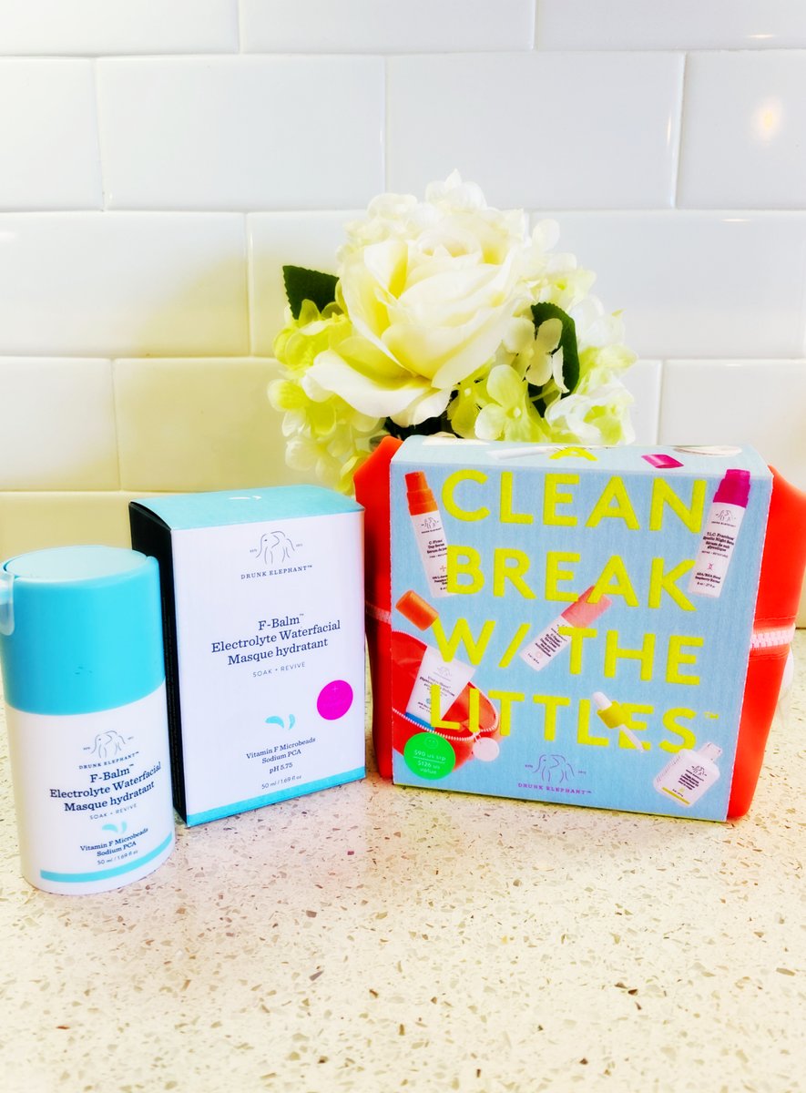 jsismee's tweet photo. Drunk Elephant is the Clean, Non-toxic #Skincare that you Need to Discover! #DRUNKELEPHANT #PRGift #CleanBeauty #CleanSkincare #NonToxic #CleanBeautyBlogger #BeautyCare #SkincareRoutine #SkincareTips #SkincareTwitter #SkincareProducts #FBalm
https://t.co/2PKQIRZkiA https://t.co/WKM3pG6F8t