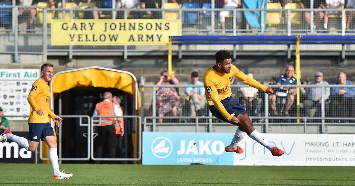 TUFC_Matt74's tweet photo. Honestly, where ever Reidy ends up going, i honestly wish him all the best, has the potential to be a great goal scorer at any club! Thank you for everything Reidy! @TUFC1899 @TORQUAYTALK #OneOfUs #AlwaysAYellow πππ https://t.co/qfyiwSQk7X