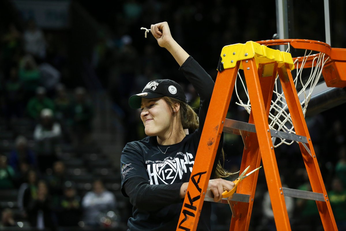 OregonWBB tweet picture