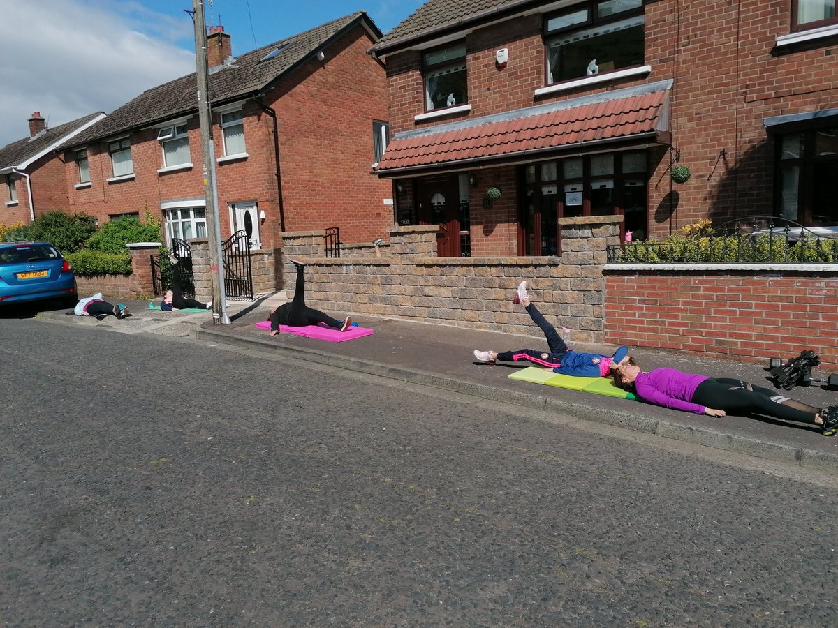 Ar scáth a chéile - upper springfield tweet media