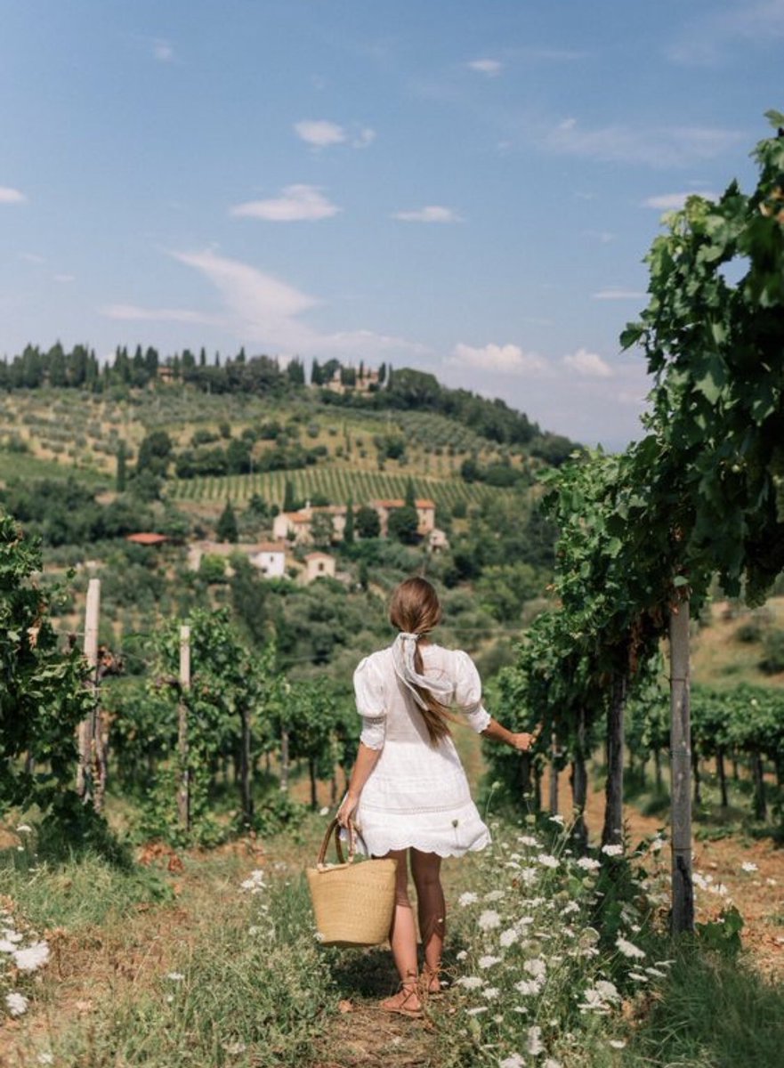 beautyofleos's tweet image. somewhere in northern Italy