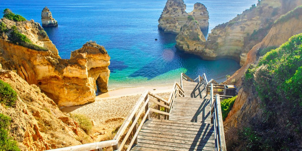 Portugaloutside's tweet photo. This is our home Portugal, and we know it well.
You’ll explore, discover and experience the fantastic life of our beautiful country. 
Full of sun, nature, rich history and the most welcoming people.
Your vacations. Your plans.Your time. 
We’ll set everything up for you
#Portugal https://t.co/RgSyzPPIK8