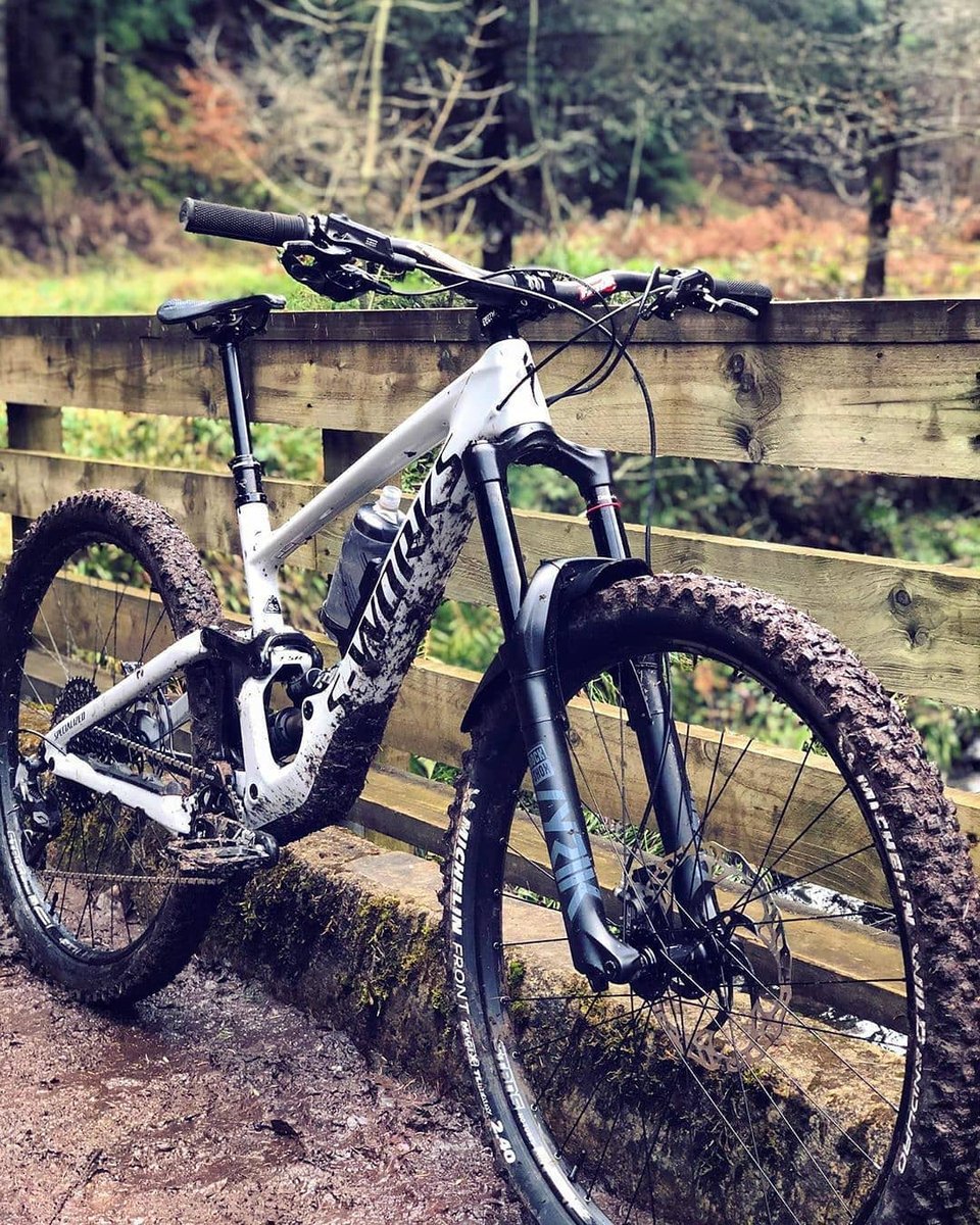 mtbdatabase's tweet photo. Dirty... must have been a good ride 🤘

Credit: @wayne.gascoigne, via @born_for_mtb

#mtbdatabase #bike #bikes #mtb #mtbs #mtbikes #mountainbikes #mountainbike #mtblife #mountainbikelife #cycling #cycles #dh #downhill #downhillmountainbiking #downhillbikes #enduro #endurobikes https://t.co/LkqwYaWSoJ